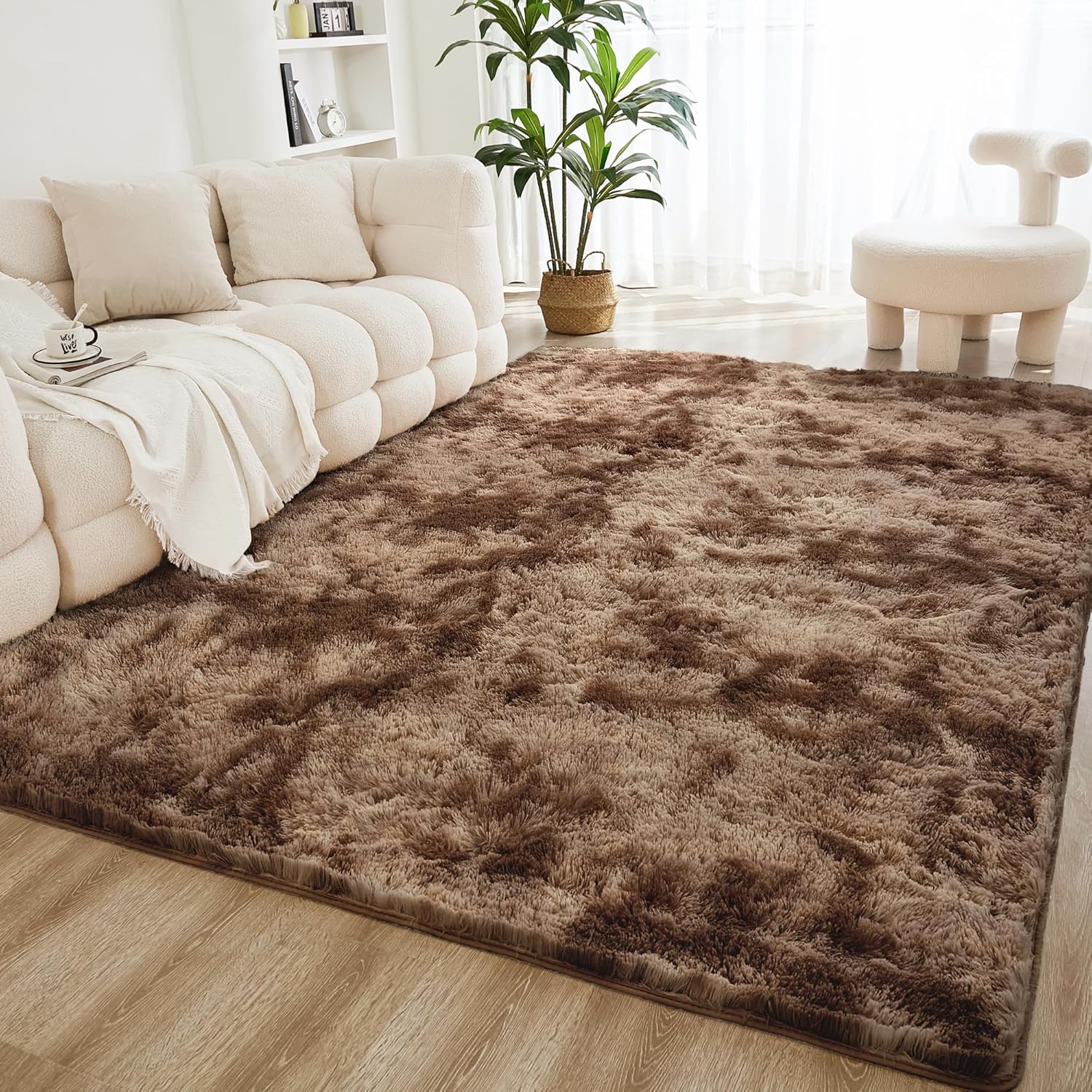 Tapis shaggy brun moka – Douceur luxueuse et ambiance chaleureuse