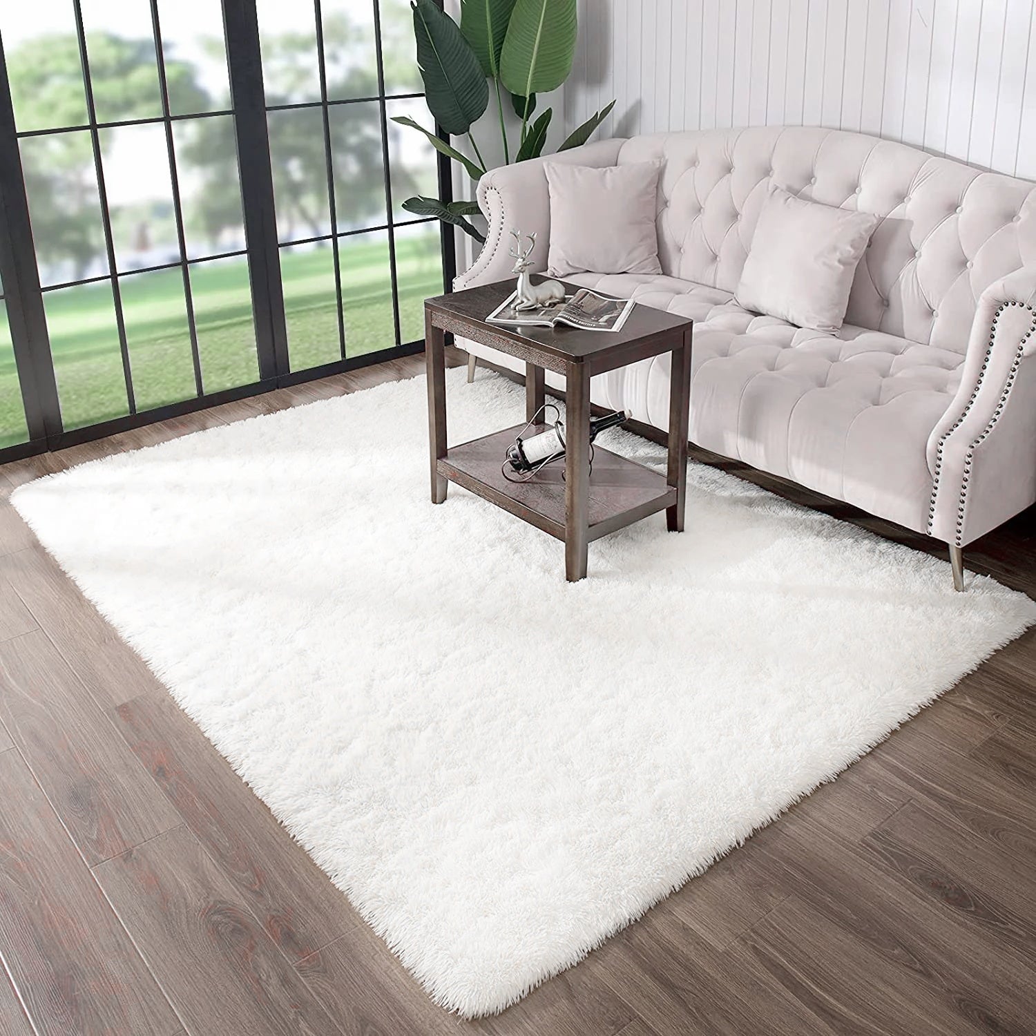 Tapis blanc pelucheux premium – Douceur absolue et style intemporel
