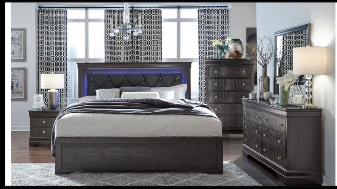 Grey Bedroom Set with LED Lighting